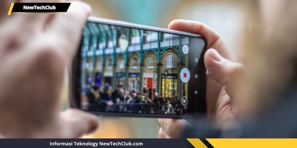 Foto Jalanan Pakai HP? Trik Simpel Jago Street Photography!
